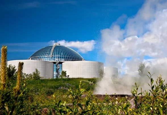 Le musée Perlan au sud de Reykjavik en Islande