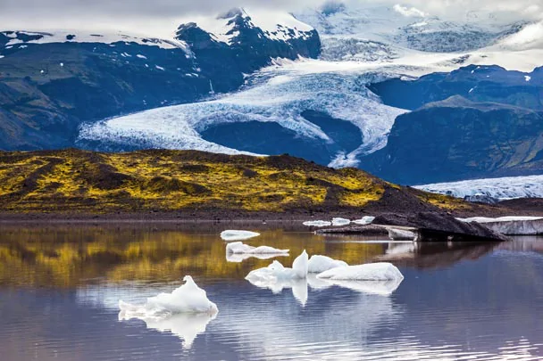 Les langues glaciaires du Vatnajökull en Islande