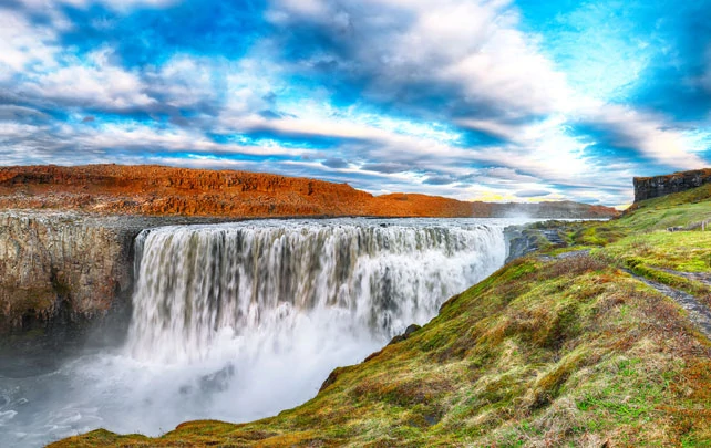 L'impressionnante cascade de Dettifoss en Islande