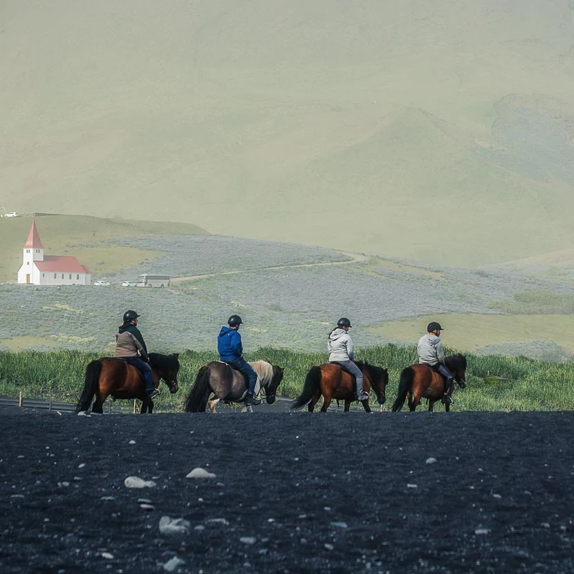 Balade sur les plages noires de Vik