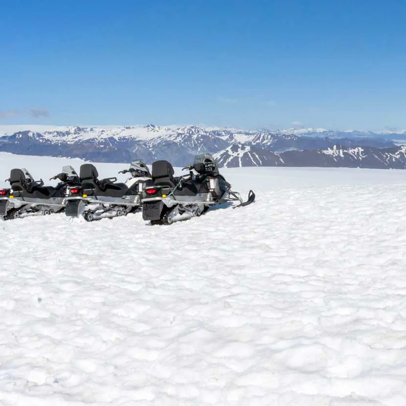 Motoneige sur le Vatnajökull